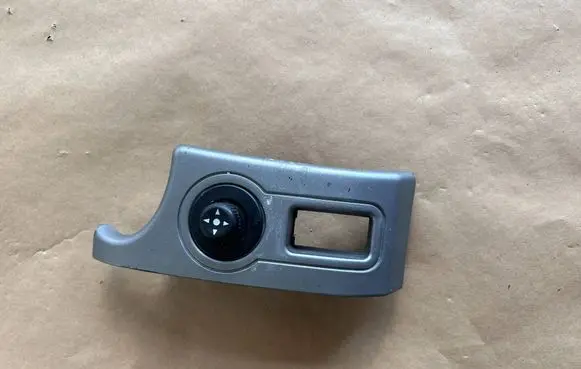 Citroen Berlingo Wing mirror switch 9645366577