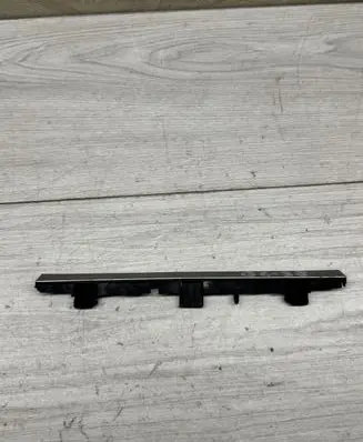 Volkswagen PASSAT B6 Dashboard glove box trim 318390100