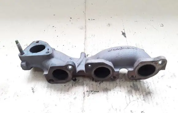 Jaguar S-Type Exhaust manifold 4R8Q9430BC