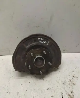 Rear wheel hub spindle/knuckle