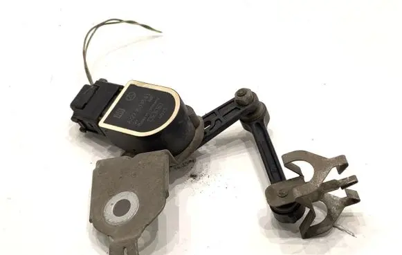 Mercedes-Benz C W205 Headlight/headlamp level sensor A2229050503