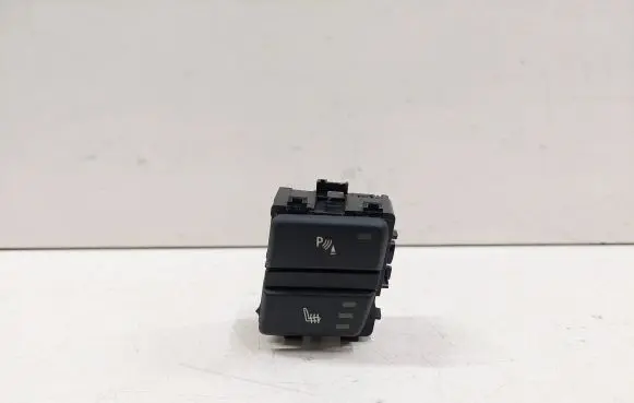 BMW 5 E60 E61 Seat heating switch 915907702 502299