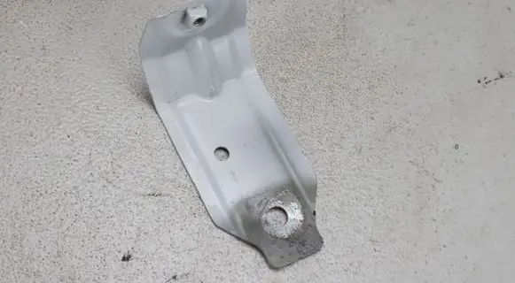 Volkswagen Atlas Cross Sport Fender mounting bracket 3CN809472