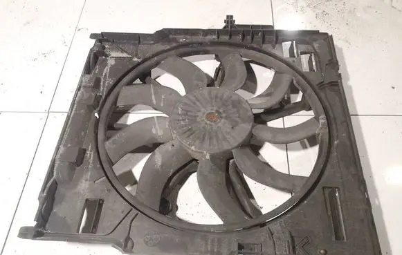 BMW X6 E71 Radiator cooling fan shroud 0460810032 6726010807