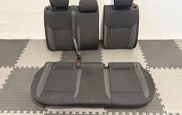 Skoda Rapid (NH) Rear seat 5JA885375