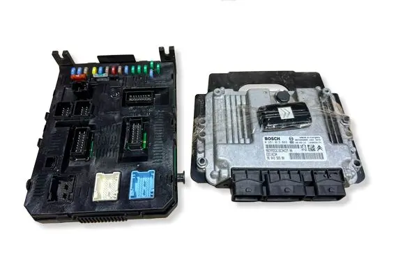 Citroen C4 I Engine ECU kit and lock set 0281013869 9653958980 9664356980