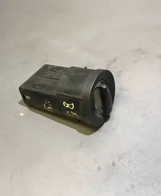 Volkswagen PASSAT B5 Light switch 1C0941531C 04052033