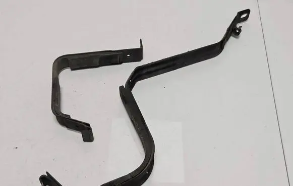 BMW Z3 E36 Fuel tank mounting bracket 1185032