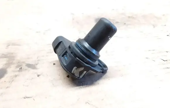 KIA Sorento Camshaft position sensor 393183C100