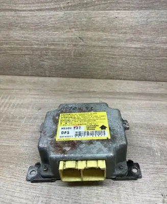 Mitsubishi Galant Airbag control unit/module MR309232 X6T42071