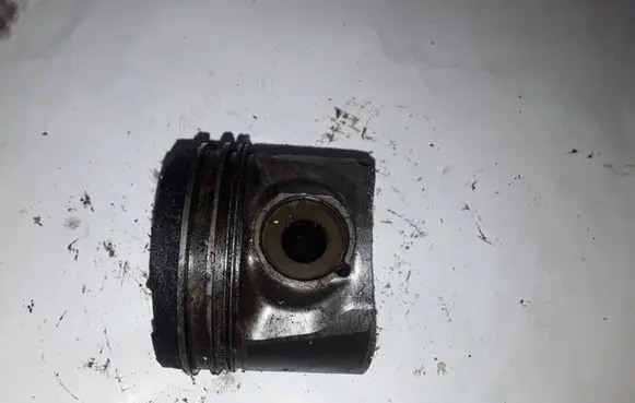 Volvo S60 Piston NOCODE