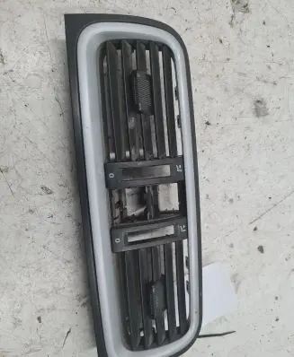 Skoda Roomster (5J) Dash center air vent grill 5J0820951S01
