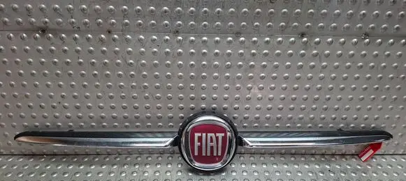 Fiat 500 Front grill S25071328 735637413