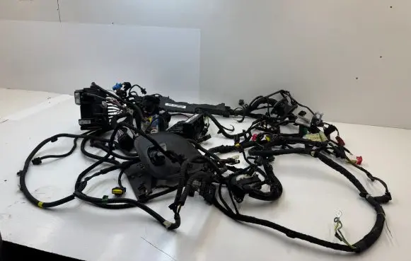 Peugeot 5008 II Engine installation wiring loom 9818803180