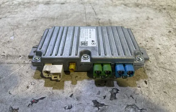 Mercedes-Benz GL X166 Camera control unit module A0009007804 A0009018002