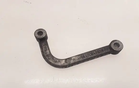 Smart ForFour I A/C compressor mount bracket A4541300135 MR568992