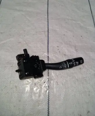 Hyundai Santa Fe Wiper control stalk 202005765