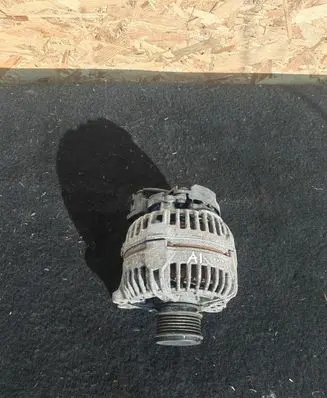 Audi A1 Generator/alternator 03L903023