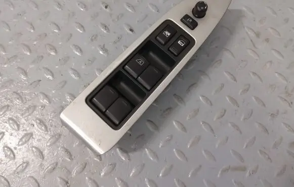 Nissan Murano Z51 Electric window control switch 254011AH3A