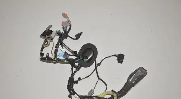 Land Rover Discovery 4 - LR4 Front door wiring loom FH2214630HC