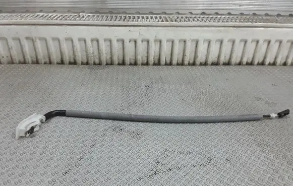 BMW 3 E90 E91 Front door cable line 