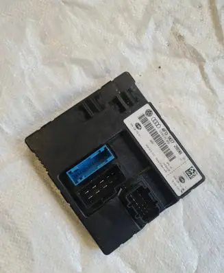 Audi A6 S6 C6 4F Comfort/convenience module 4F0907289B 4F0910289B