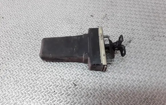 Saab 9-3 Ver2 Front door check strap stopper
