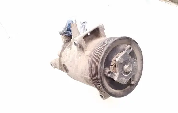 Volkswagen Caddy Air conditioning (A/C) compressor (pump) 5K0820803A