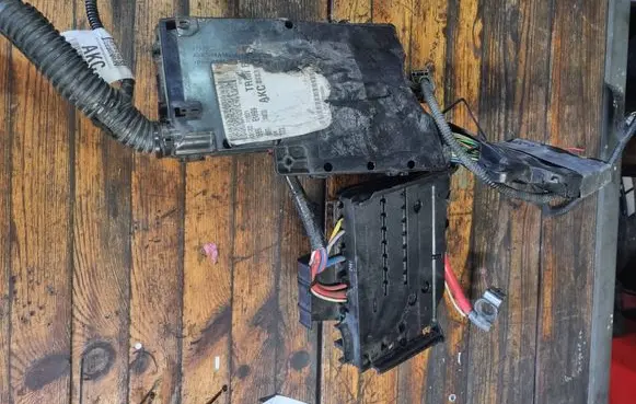 Ford Focus Fuse box set AV6T14A142AA