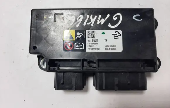 Opel Insignia B Airbag control unit/module 13518658 812586170