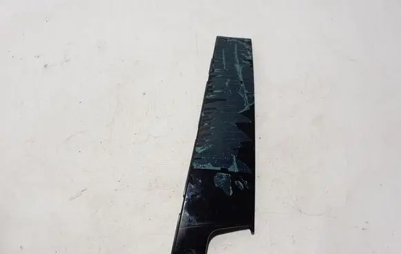 Renault Austral Front door glass trim molding 802857225R