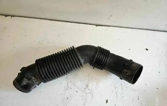Peugeot Partner Air intake hose/pipe 9660502880