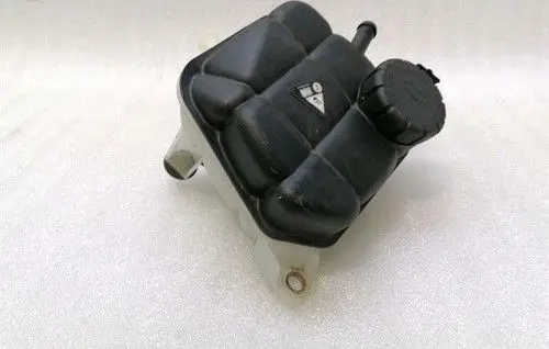 Mercedes-Benz GL X166 Coolant expansion tank/reservoir cap A1665000049