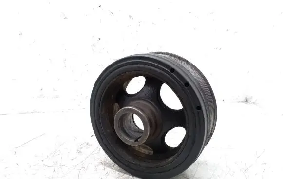 Mercedes-Benz CLS C219 Crankshaft pulley A6420300103