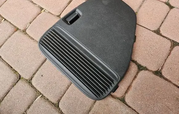 Opel Zafira C Tailgate/trunk side cover trim 13289582