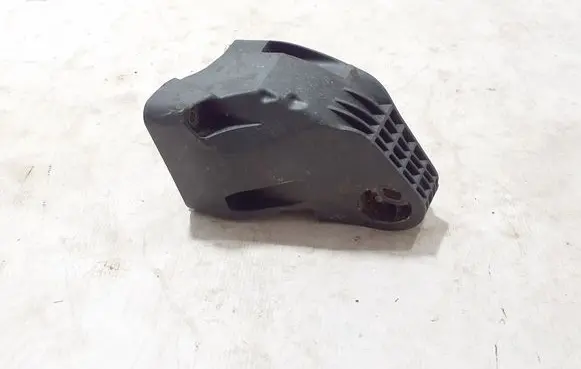 Mercedes-Benz E W214 Engine mounting bracket A6542236400