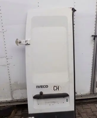 Iveco Daily 3rd gen Rear door