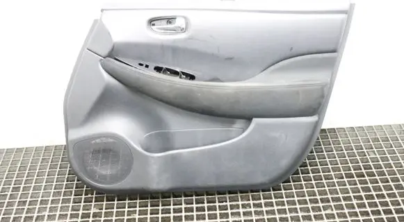 Nissan Leaf I (ZE0) Front door card panel trim 809223NL0A