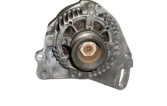 Volkswagen Golf III Generator/alternator 034903023E