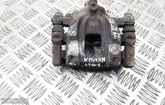 Honda CR-V Rear brake caliper