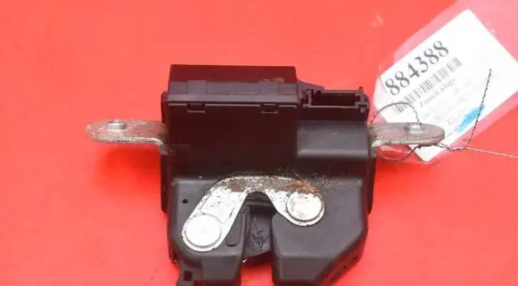 Fiat Bravo Tailgate/trunk/boot lock/catch/latch 55701971