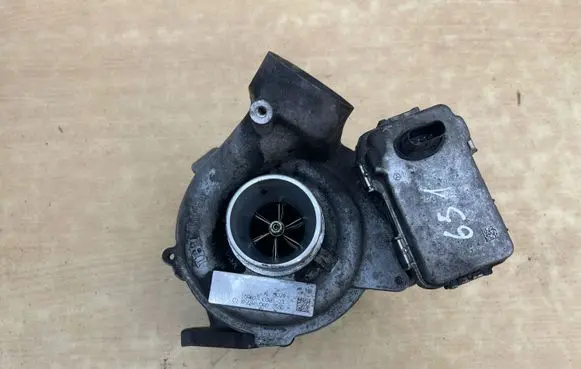 Mercedes-Benz E W212 Turbo A6510903580