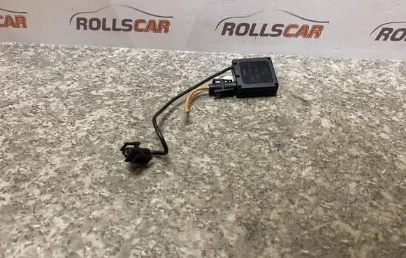 Antenna control unit