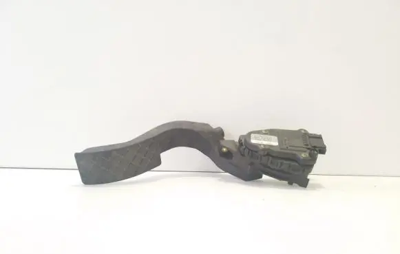 Volkswagen PASSAT B5 Accelerator throttle pedal 8D1721523 6PV00077007