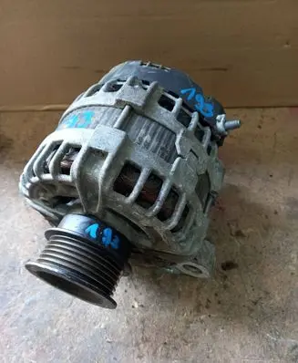 Volvo V60 Generator/alternator 30659580 30659560 0125817008