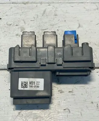 Honda Civic IX Fuse module 160612 TV00130