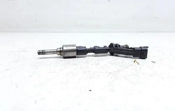 Volvo S60 Fuel injector BM5G9F593BA