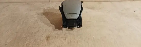 Citroen C5 Glove box central console 525529768