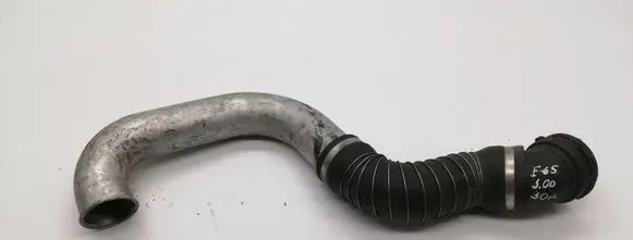 BMW 7 E65 E66 Intercooler hose/pipe 7789052