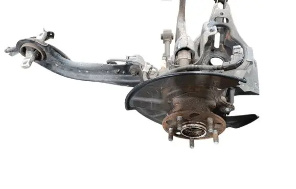 Toyota RAV 4 (XA50) Rear wheel hub spindle/knuckle 